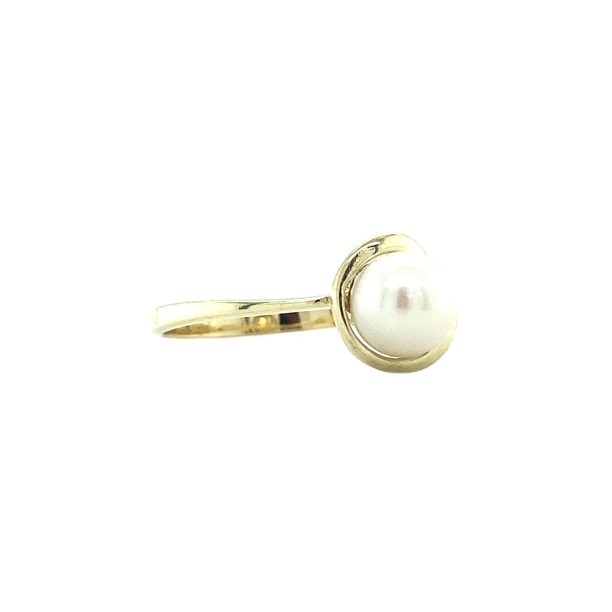 Gouden ring met parel 14 krt