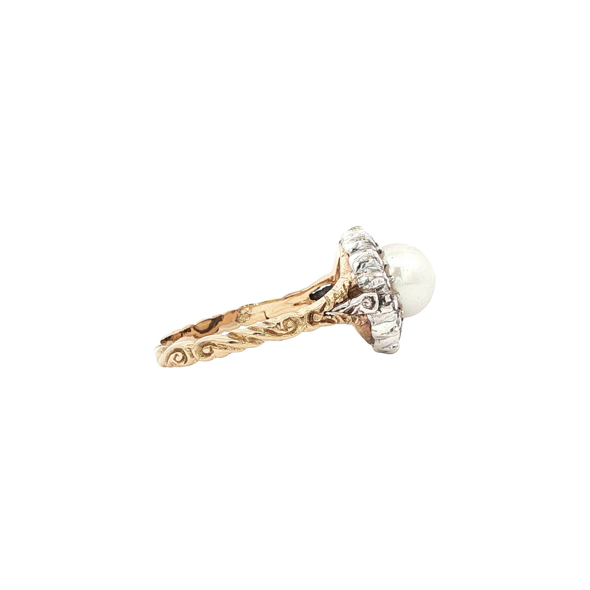 Gouden ring met parel en diamant 14 kt
