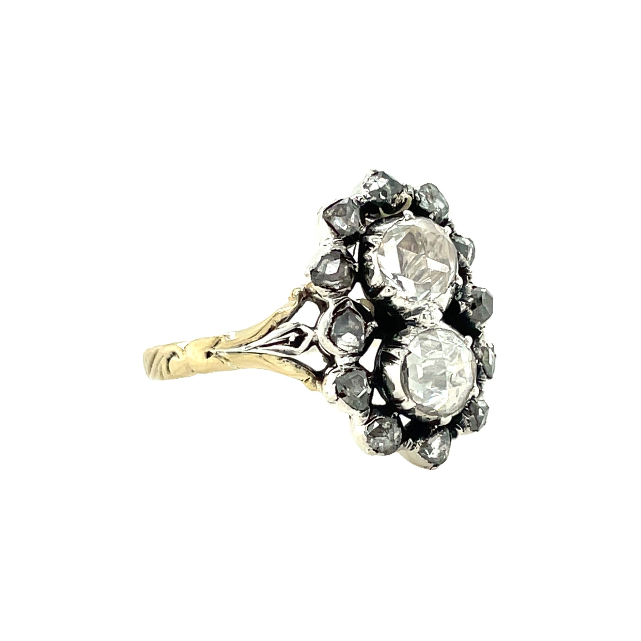 Vintage ring with rose-cut diamond, 9 kt