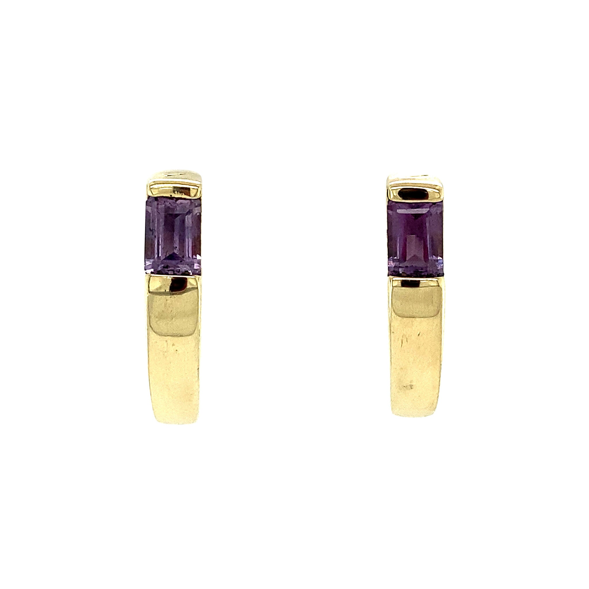 14 kt gold earrings with amethyst
