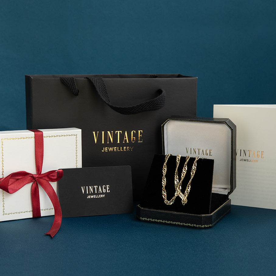 Gold vintage anchor necklace 14 kt