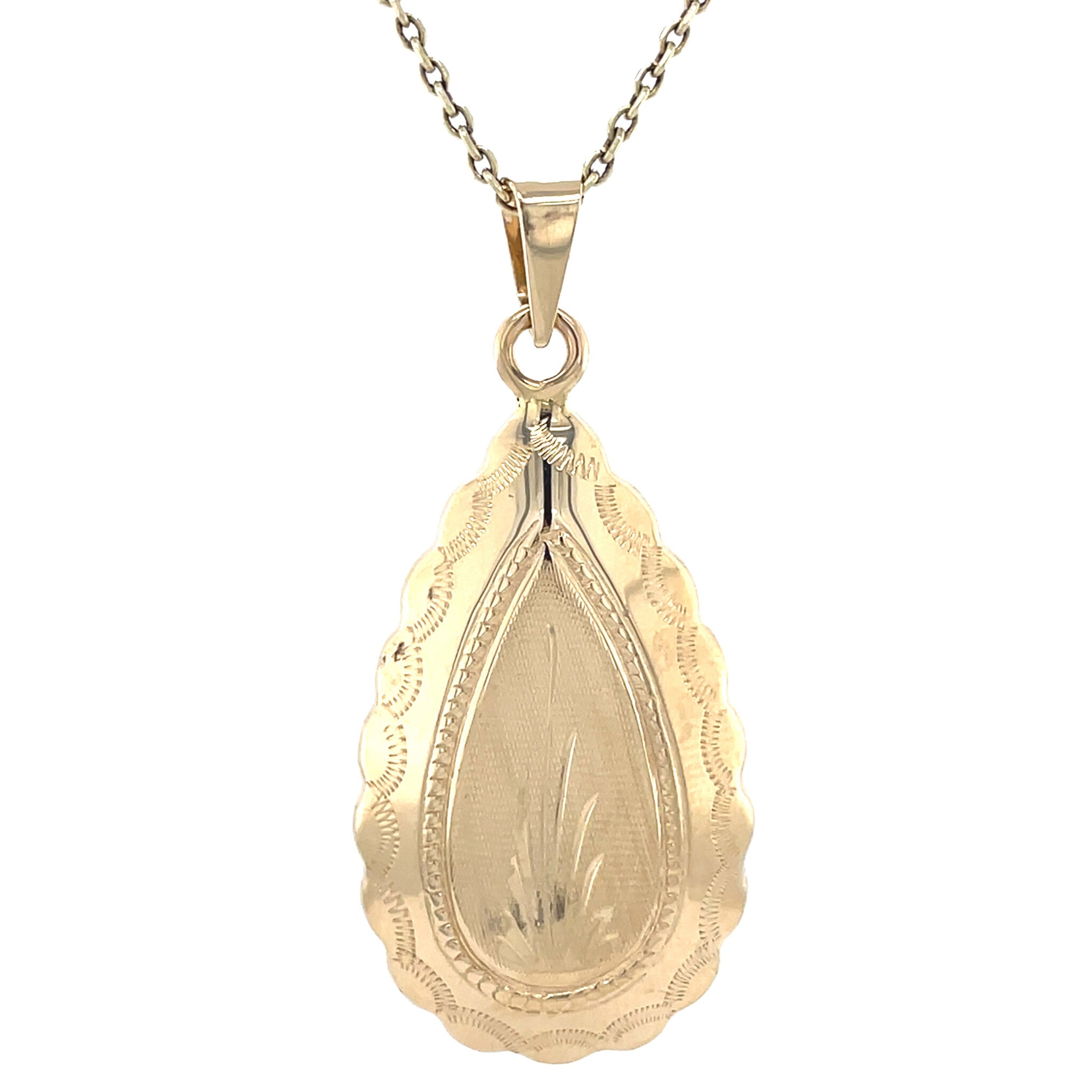 Gold vintage pendant with engraving 14 kt