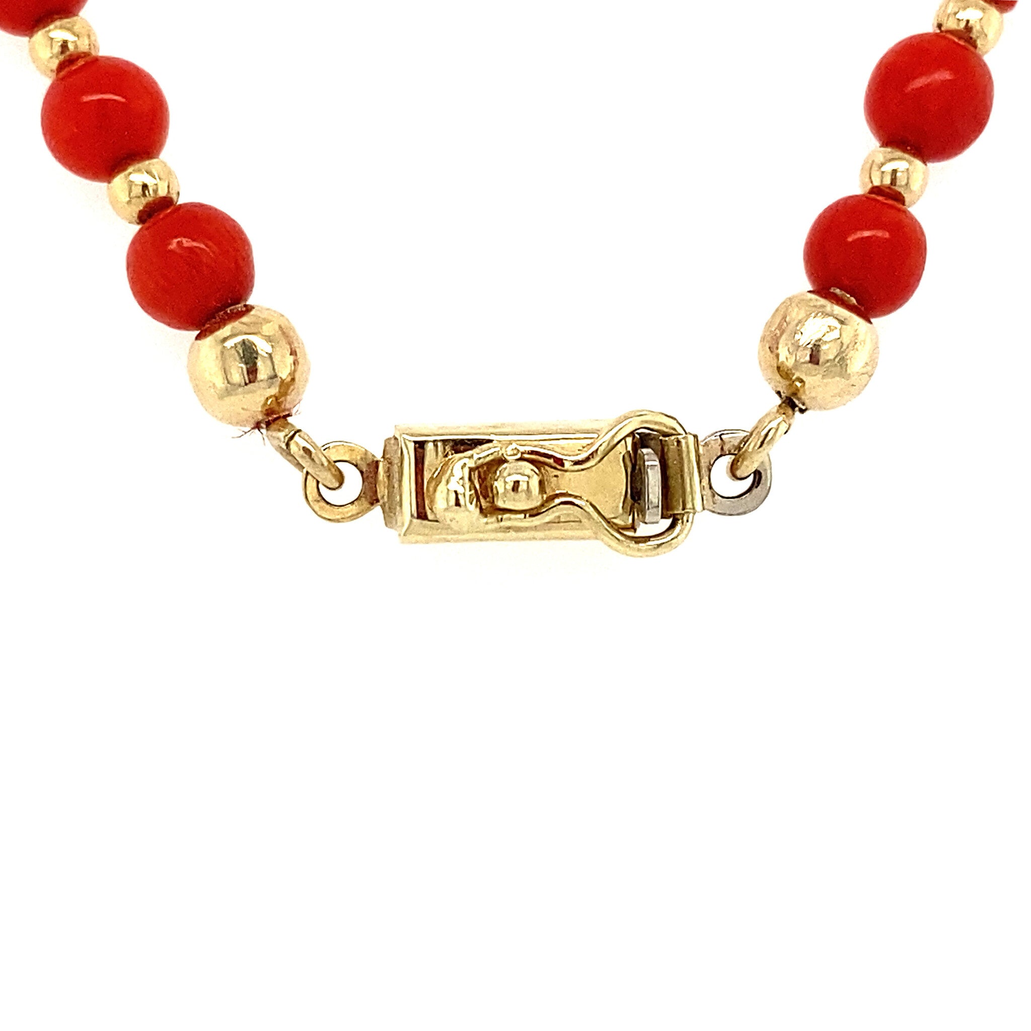 Gold necklace with blood coral 14 ct