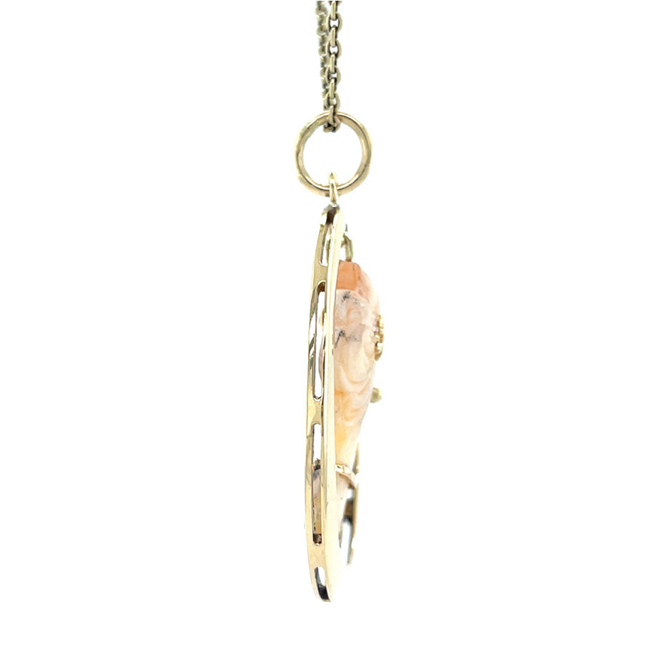 Gouden vintage hanger met camee 14 kt