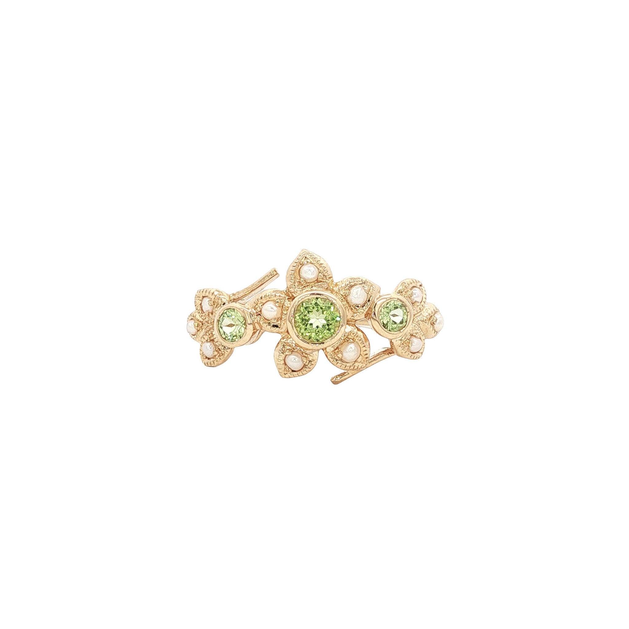 Gold ring with peridot and pearl 14 kt
