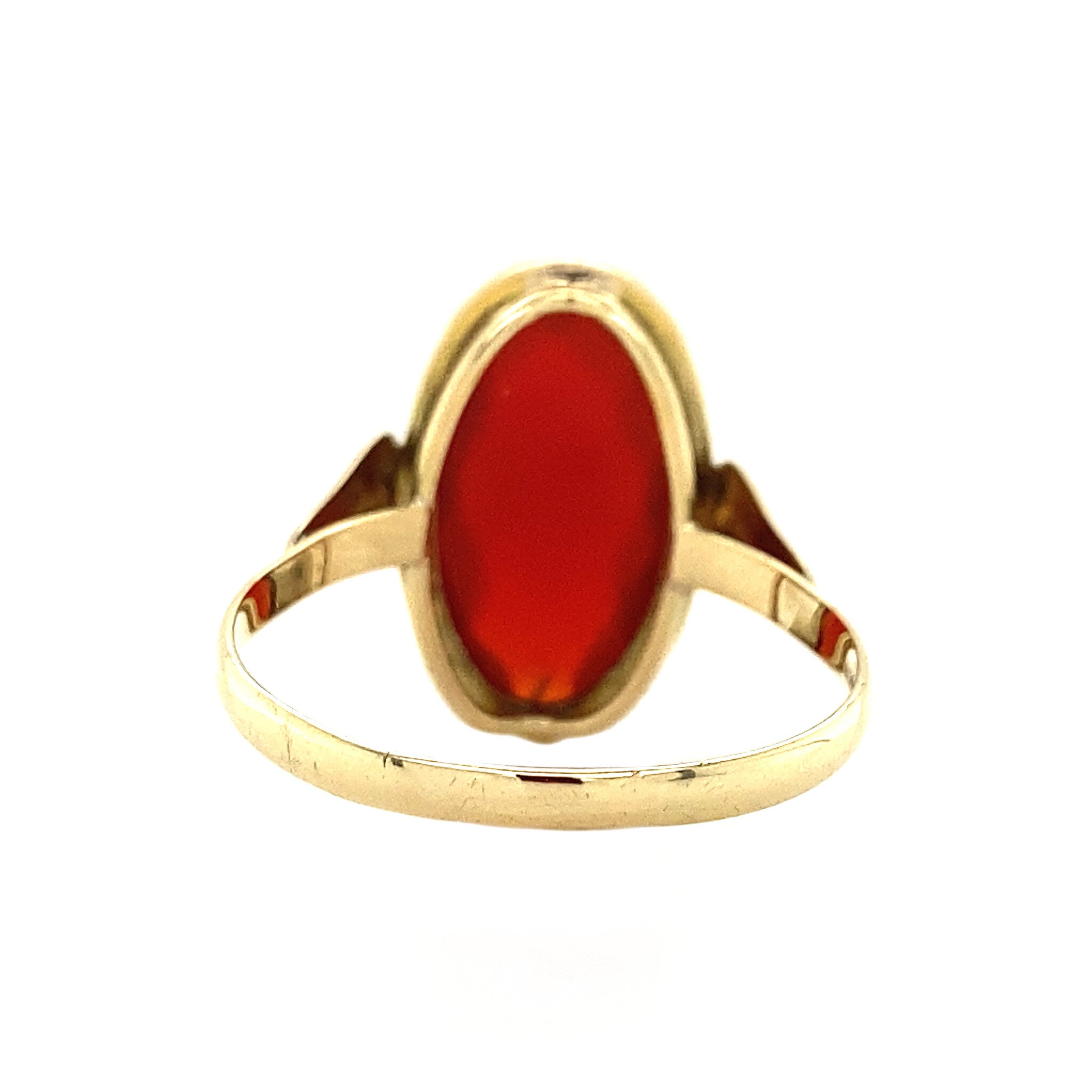 14 kt gold ring with carnelian