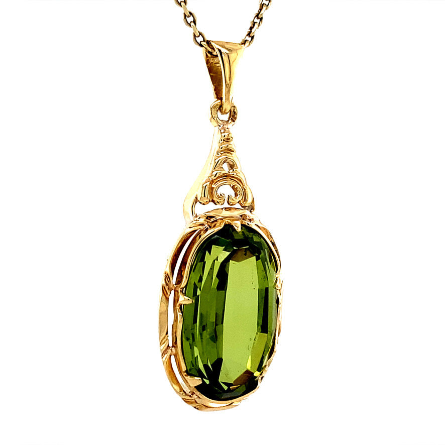 Gold pendant with green spinel 14 kt