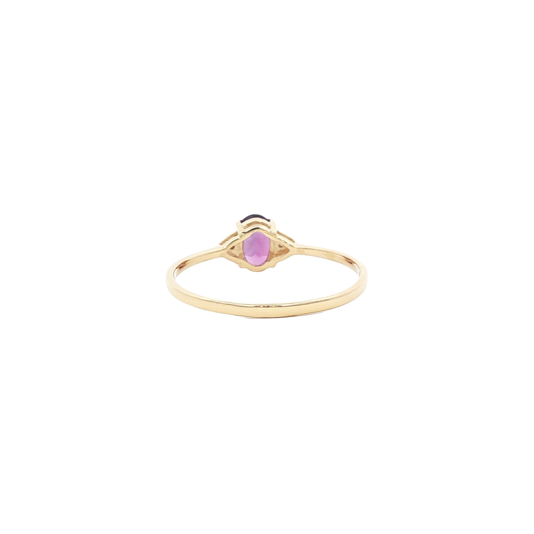 Ring with amethyst and diamond 9 kt