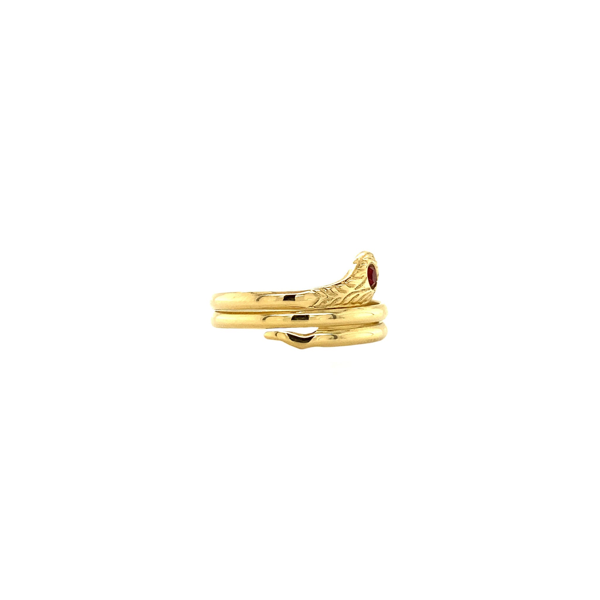 Gold ring with synthetic ruby, 18 kt