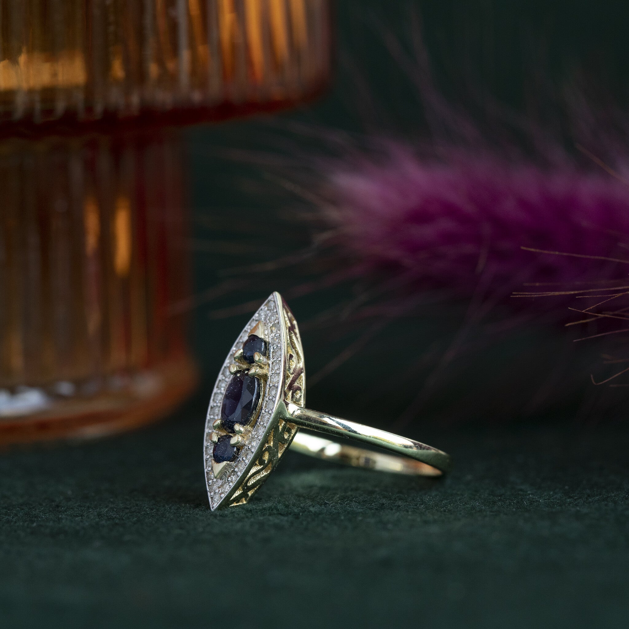 Gouden prinsessen ring met saffier en diamant 14 krt