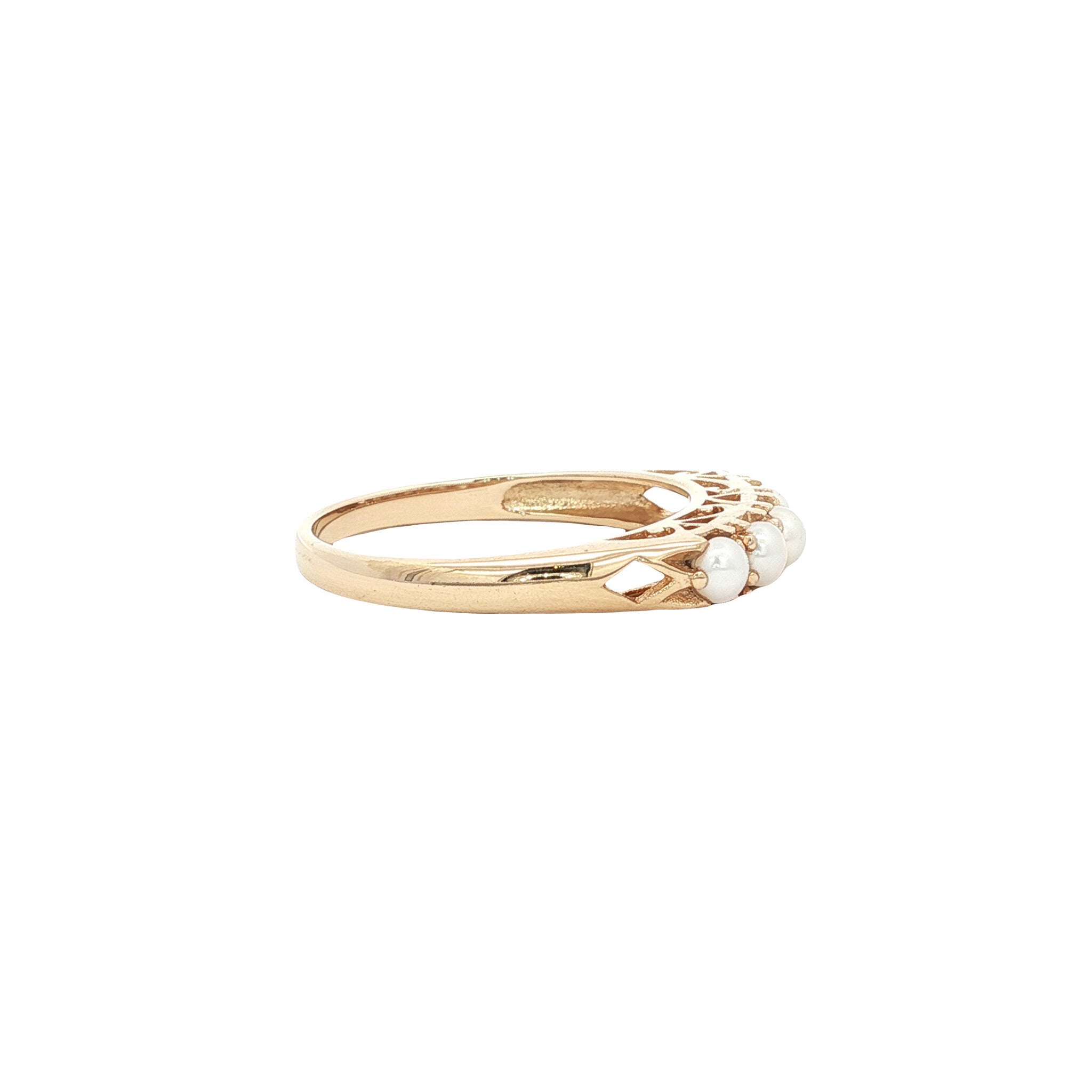 Gold ring with pearl 14 kt