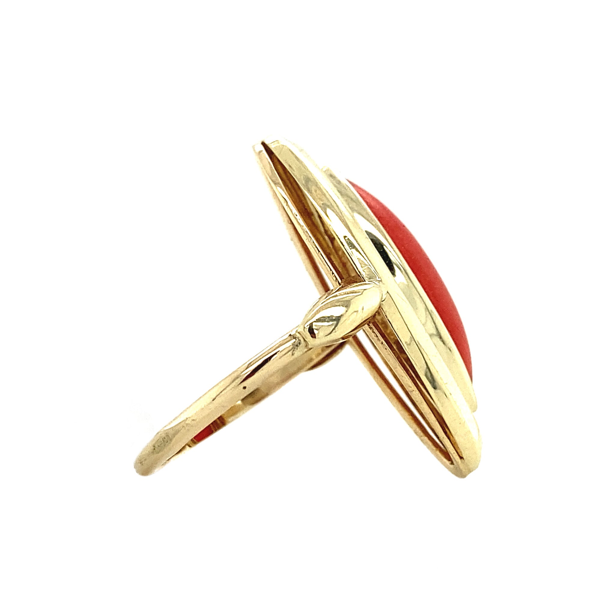 Gouden vintage ring met bloedkoraal 14 kt