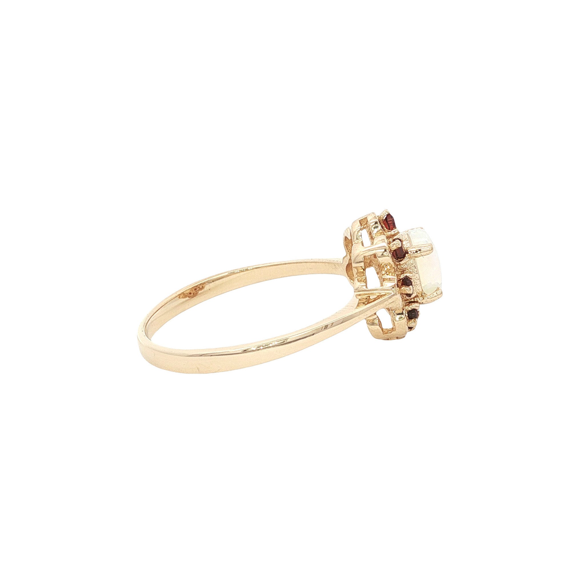14 kt gold ring with opal and garnet