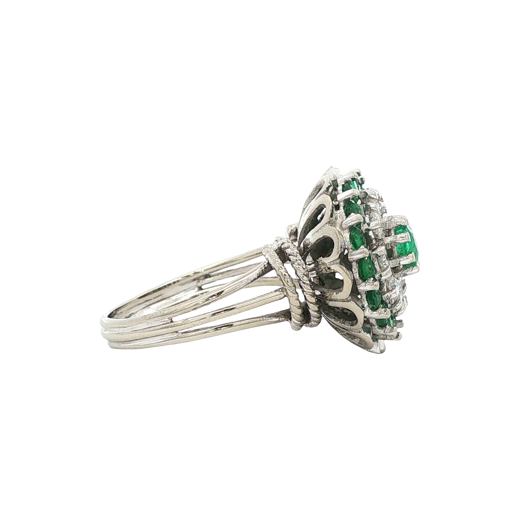 Witgouden vintage ring met smaragd en diamant 14 kt