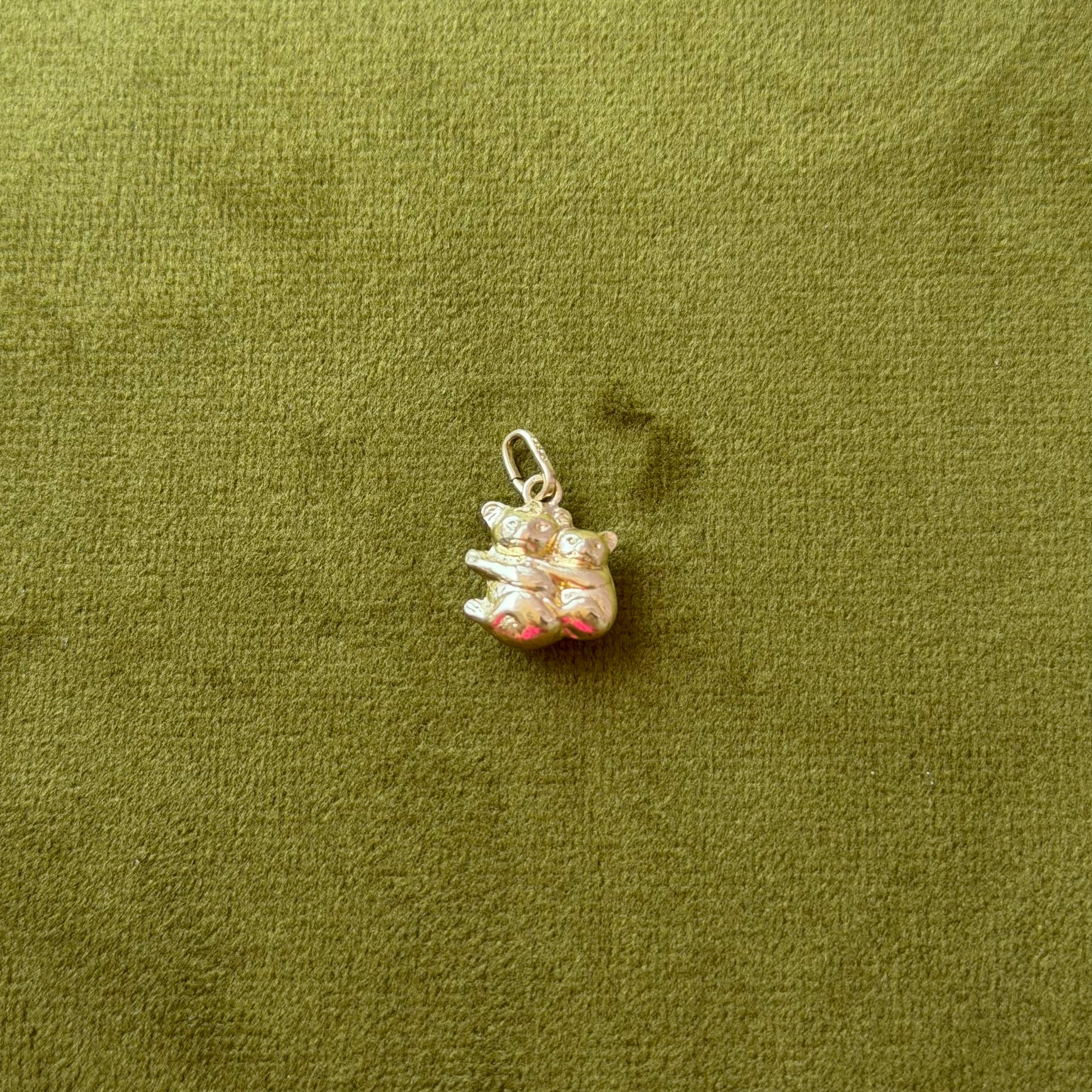 Vintage gold koala pendant 14 kt