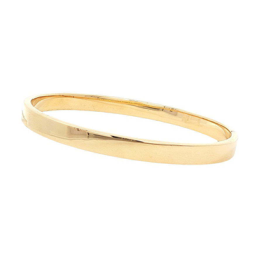 Smooth 14 kt gold bangle