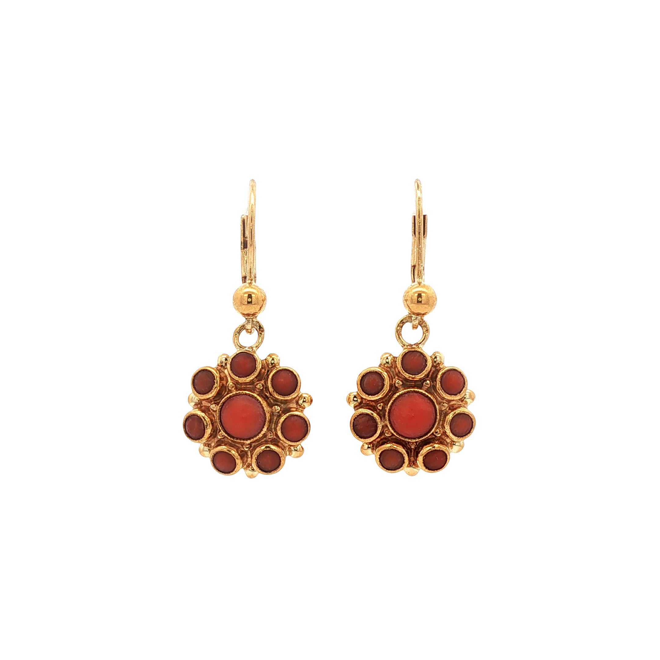 Gouden vintage oorhangers met bloedkoraal 14 kt