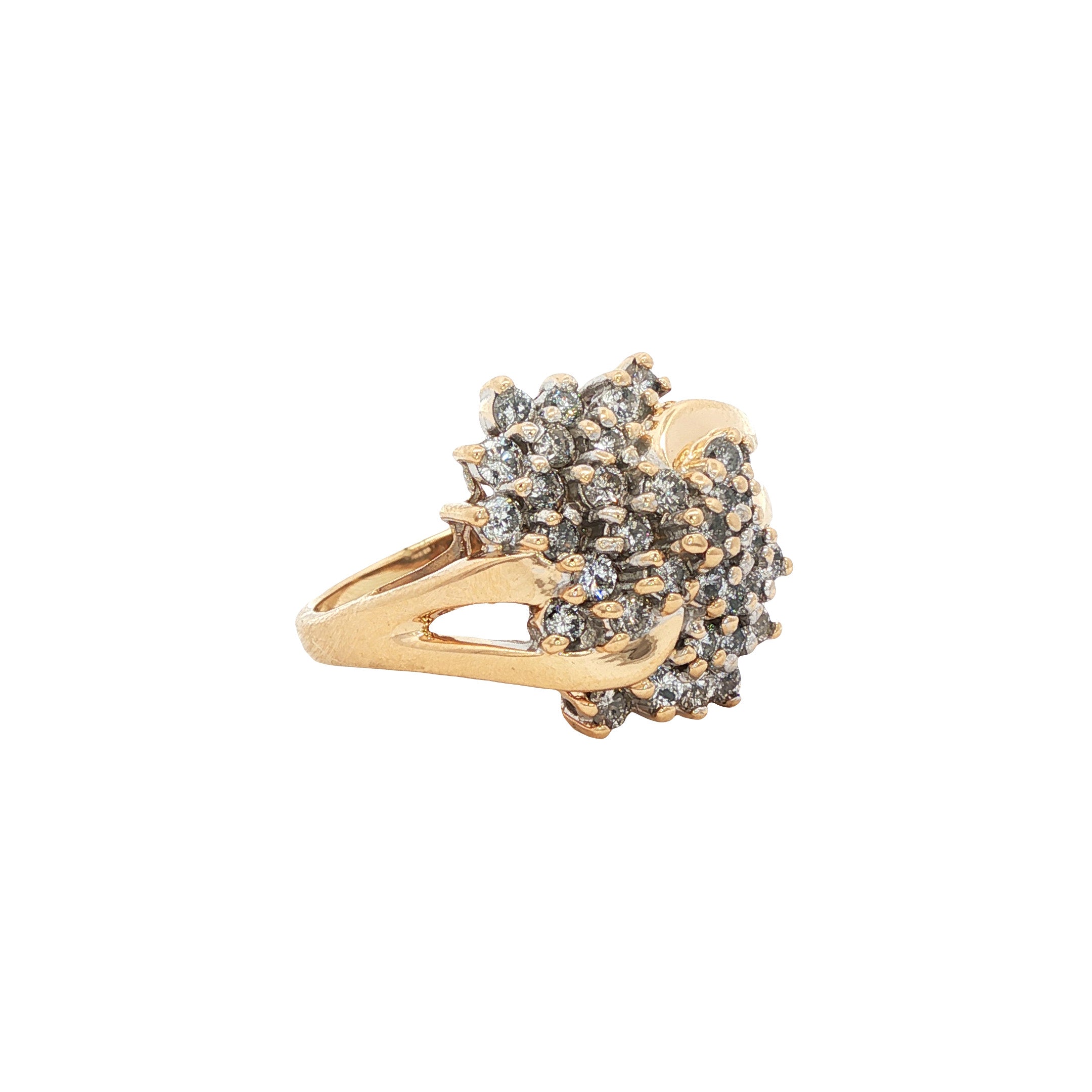 Vintage 14 kt gold ring with a diamond