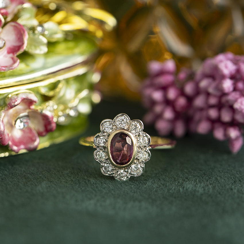 Gouden ring met robijn en diamant 18 kt