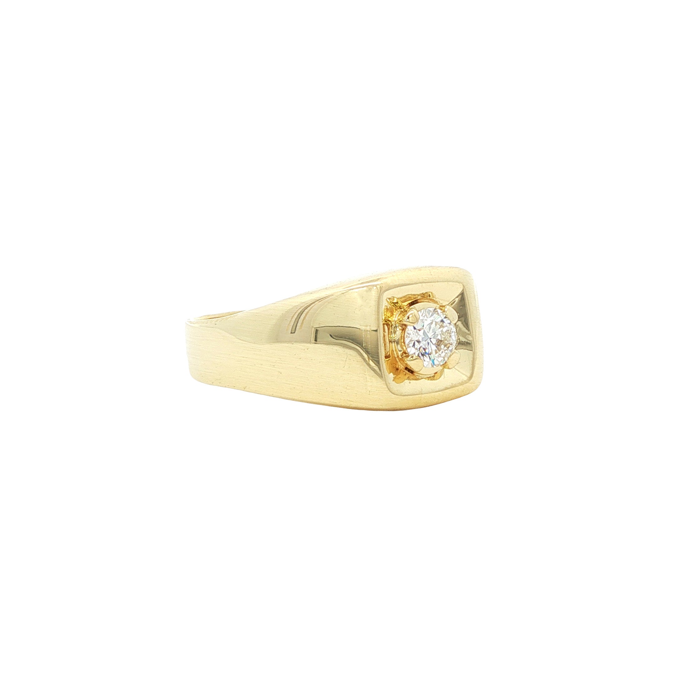 Vintage 14 kt gold signet ring with diamond