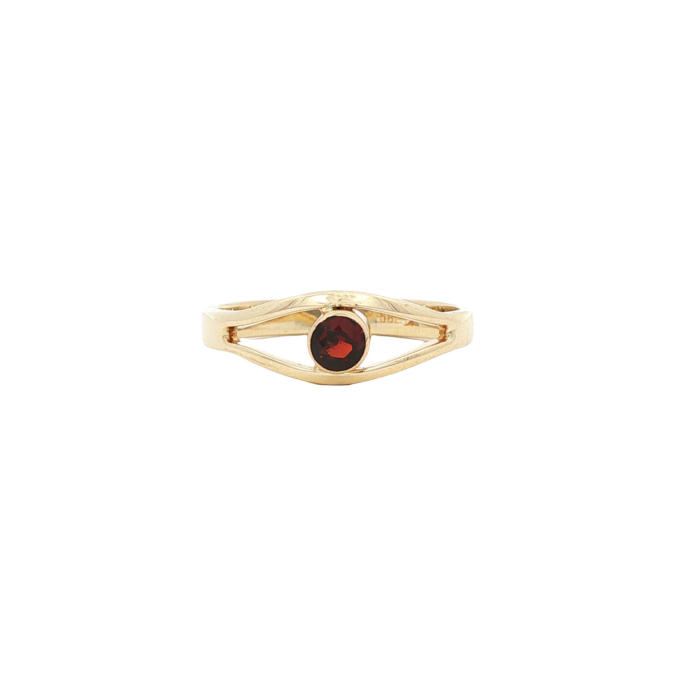 Gouden vintage ring met granaat 14 kt