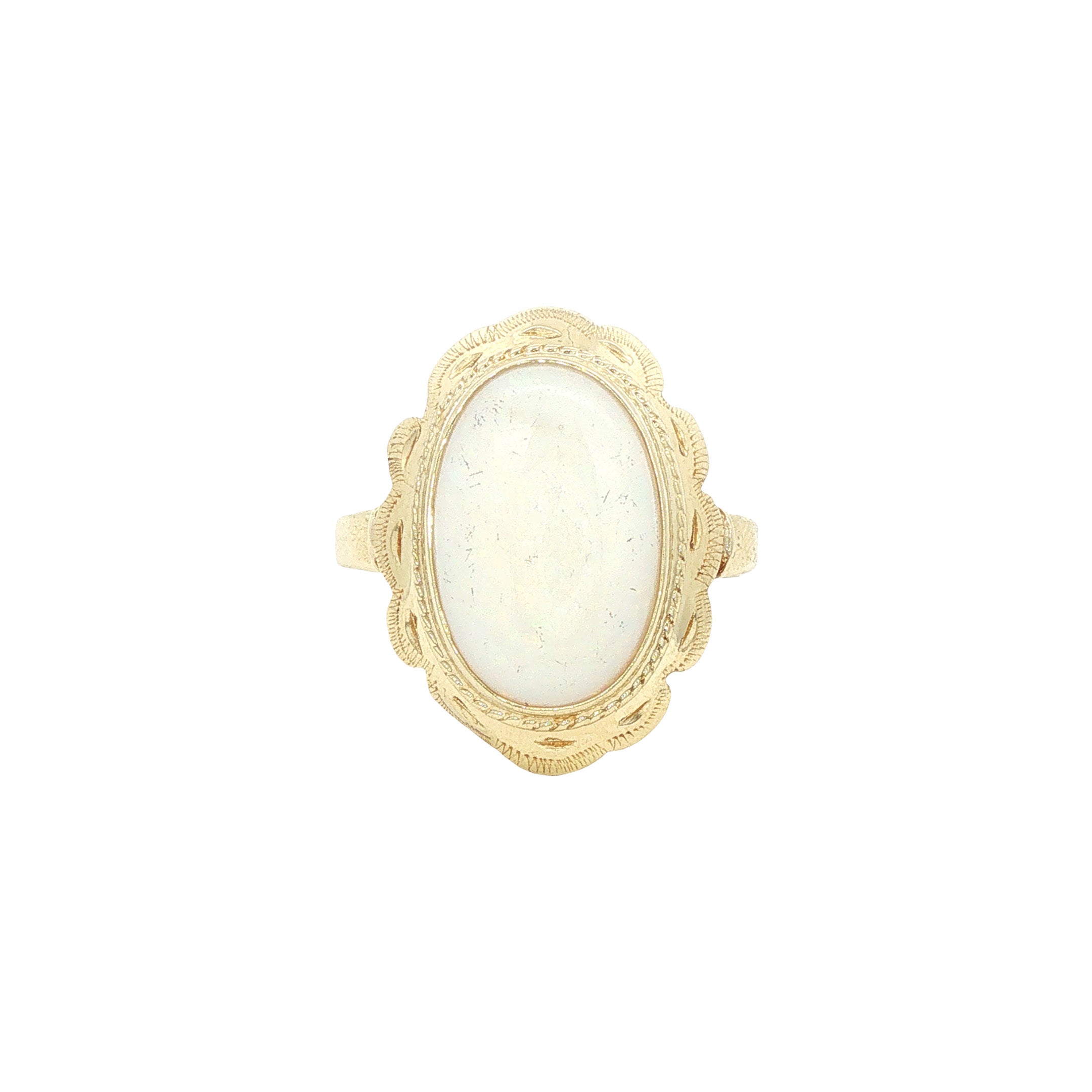 14 kt vintage gold ring with opal