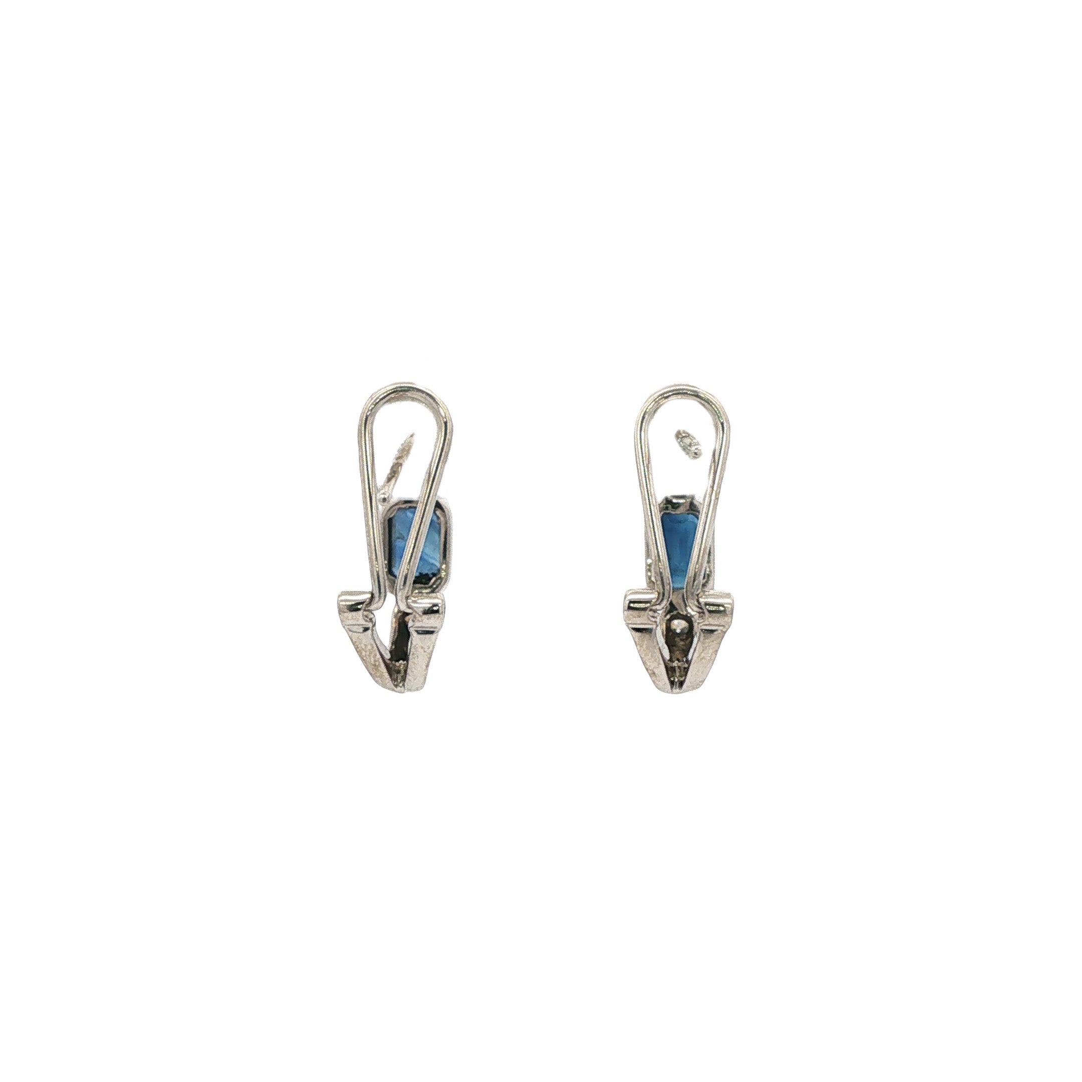 Witgouden vintage oorstekers met saffier en diamant 18 kt